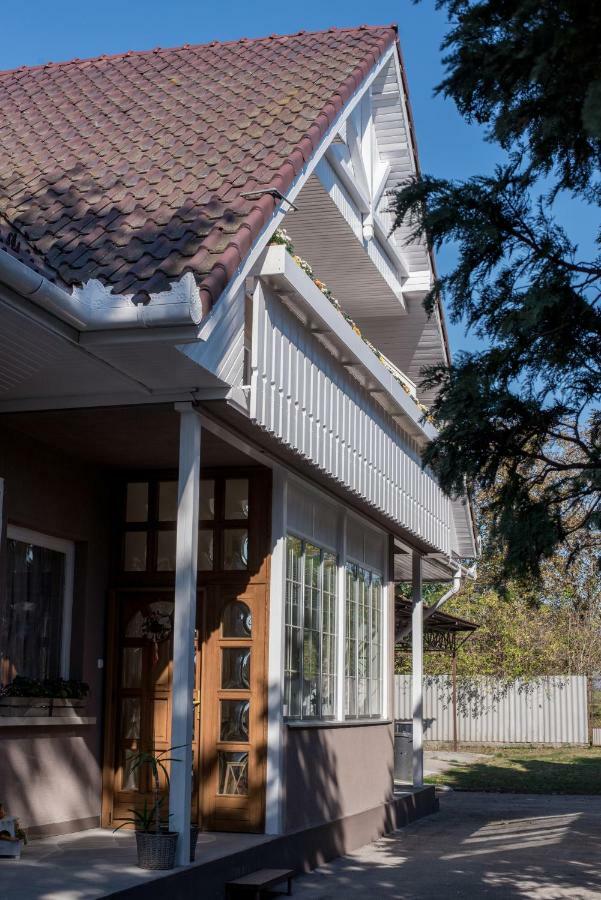 Nefelejcs Vendeghaz Otel Toalmas Dış mekan fotoğraf