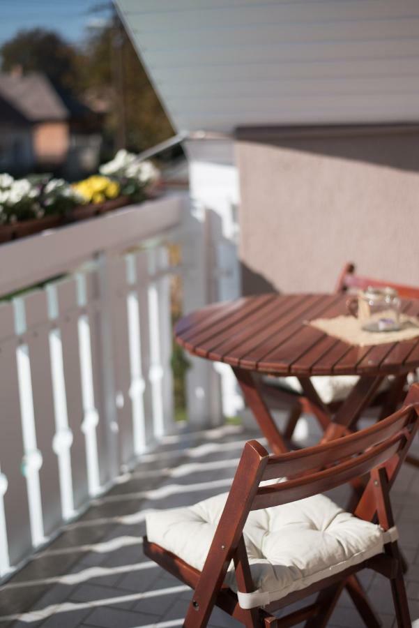 Nefelejcs Vendeghaz Otel Toalmas Dış mekan fotoğraf